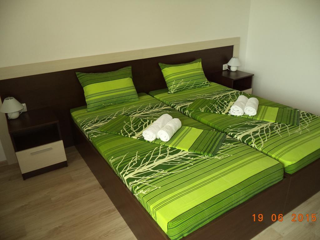 Sveti Georgi Guest House Sozopol Cameră foto