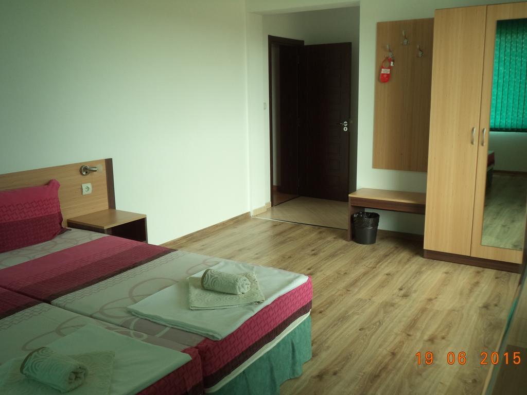 Sveti Georgi Guest House Sozopol Cameră foto