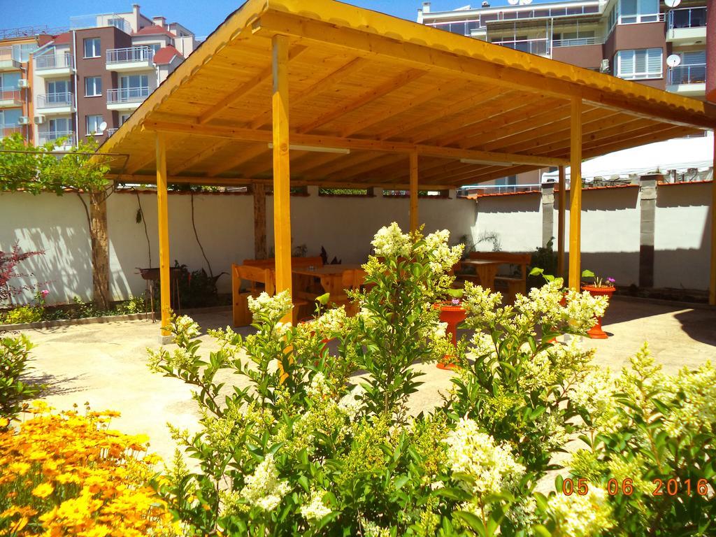 Sveti Georgi Guest House Sozopol Exterior foto
