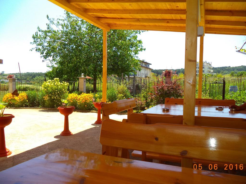 Sveti Georgi Guest House Sozopol Exterior foto